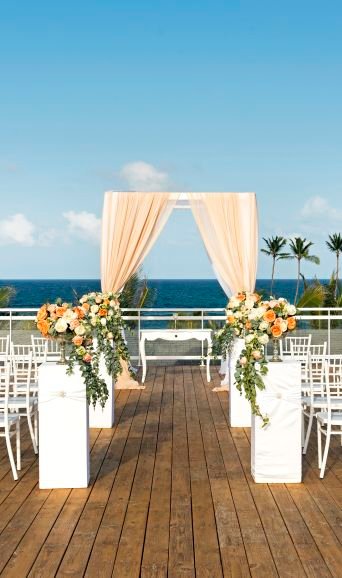 A Close Up Of A Cage